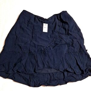 EXPRESS ASYMETRICAL SKIRT MEDIUM